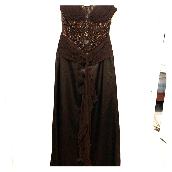 Floor length gown - Picture 1 of 4